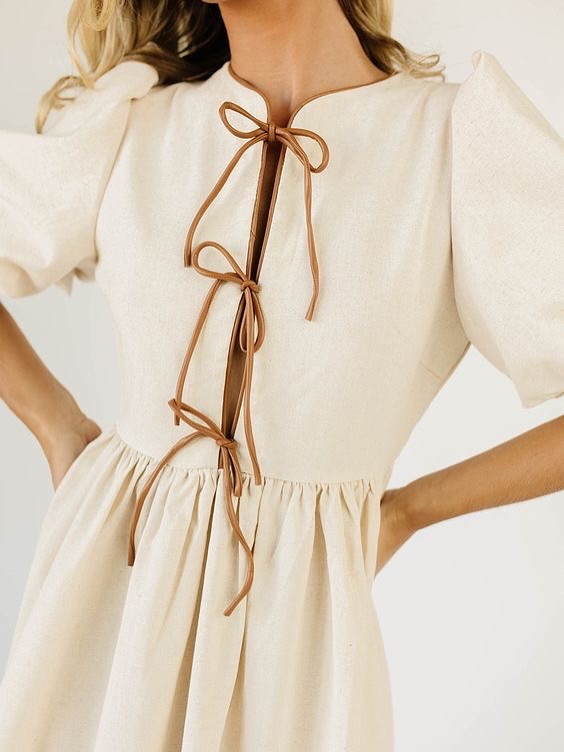 پیراهن پاپیون جلو‌بسته